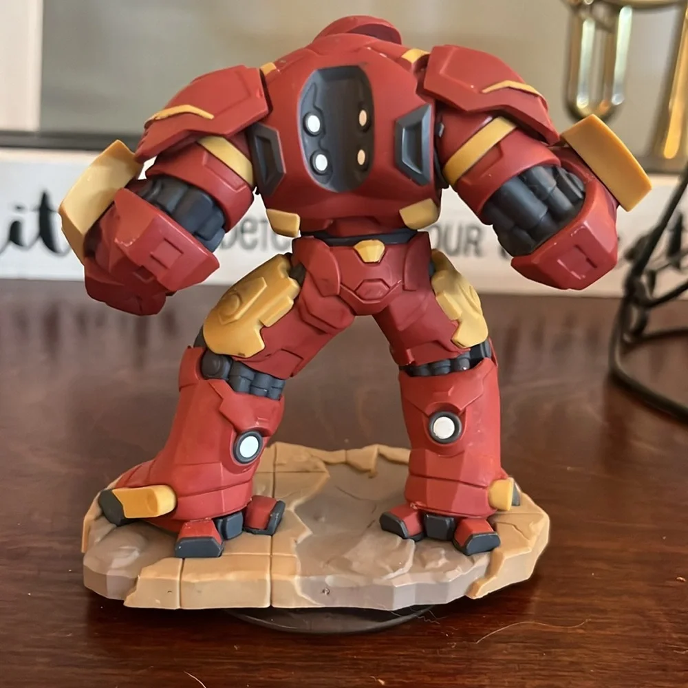 Disney Infinity Marvel 3.0 Characters. Hulkbuster Iron Man X-Box PlayStation EUC